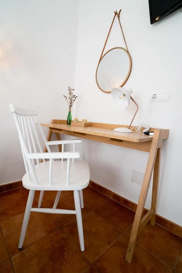 ホステル Hostal Sa Posada Set Cales シウタデリャ